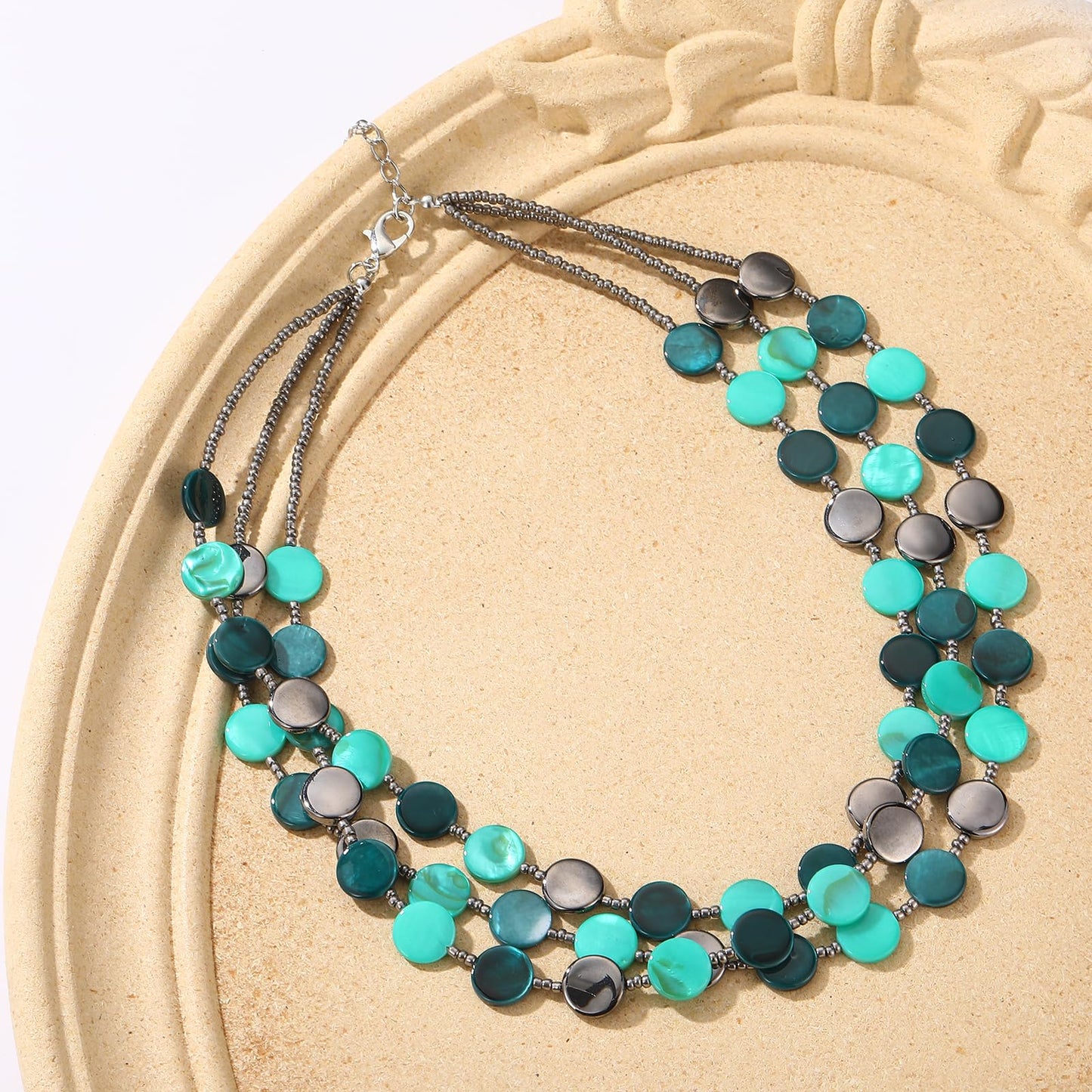 Boho Two-color Shell Layered Chunky Statement Necklace