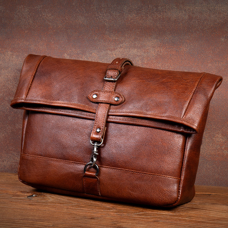 Vintage Men's Polished Tanned Leather Shoulder Bag