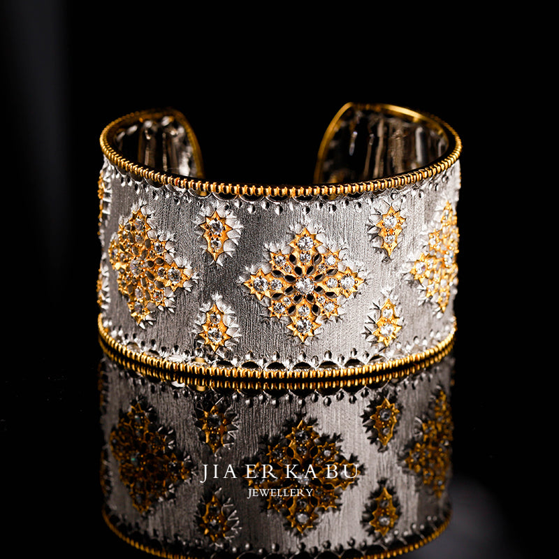 Sterling Silver Gold-Embellished Retro Classic Snowflake Bangle